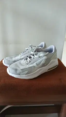 Sepatu Nike Air Max Bolt