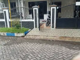 Rumah Merpati Kehutanan Siap Huni, Dekat Bandara, Berperabot,
