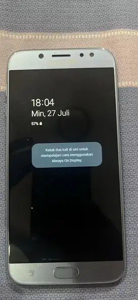JUAL HP J7 PRO Mulus