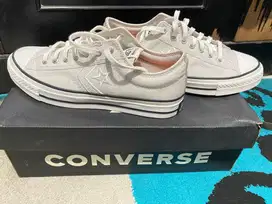 Sepatu converse 100% original