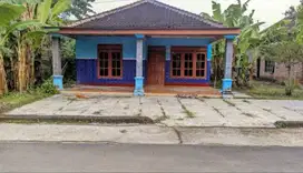 Rumah murah Dijual tipe 110/409 akses jalan lebar di banmati sukoharjo
