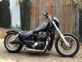 Triumph 1700 BERSURAT RESMI