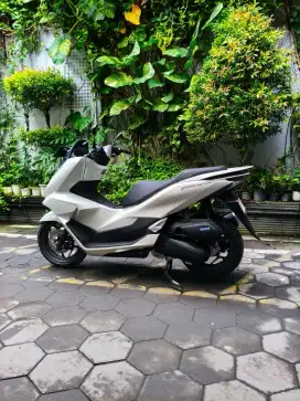 HONDA PCX 160 CBS WHITE