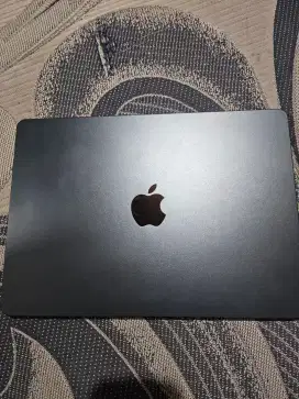 Jual macbook air m3