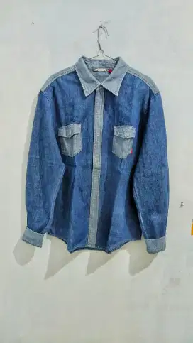 Kemeja Jeans Denim Lee Cooper Size M Preloved