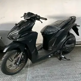 HONDA VARIO 125 ISS BLACK