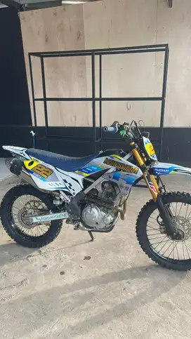 KAWASAKI KLX 230 SE