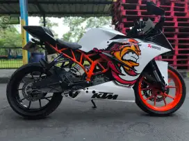 KTM RC200 CBU 2017 NIK 2019 PAJAK ON PLAT PANJANG bukan RC 250 390 RR