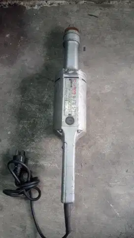Mesin Poles Stenlis MAKITA 9105 Second Origional