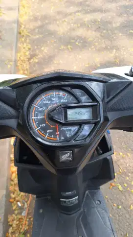 Dijual beat eco 2018 km 21rb