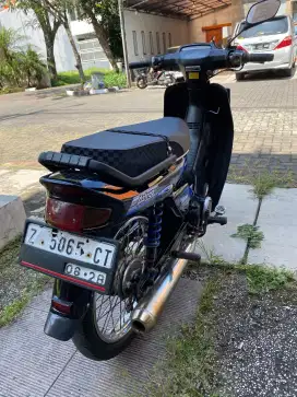 Astrea Legenda 2002