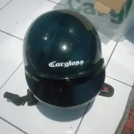 HELM CARGLOS SIZE XL.