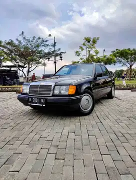 Mercedes-Benz 300E 1989 Jual Cepat