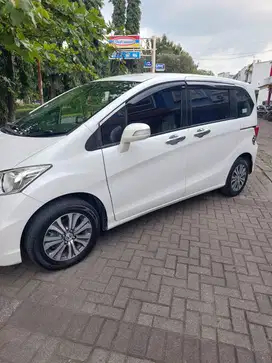 Honda Freed 2013 Bensin