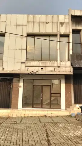 Disewakan ruko strategis dan komersil