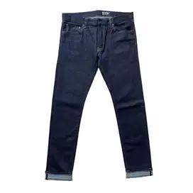 UNIQLO SELVEDGE DENIM SKINNY FIT TAPERED DARK INDIGO BLUE JEANS (34-35
