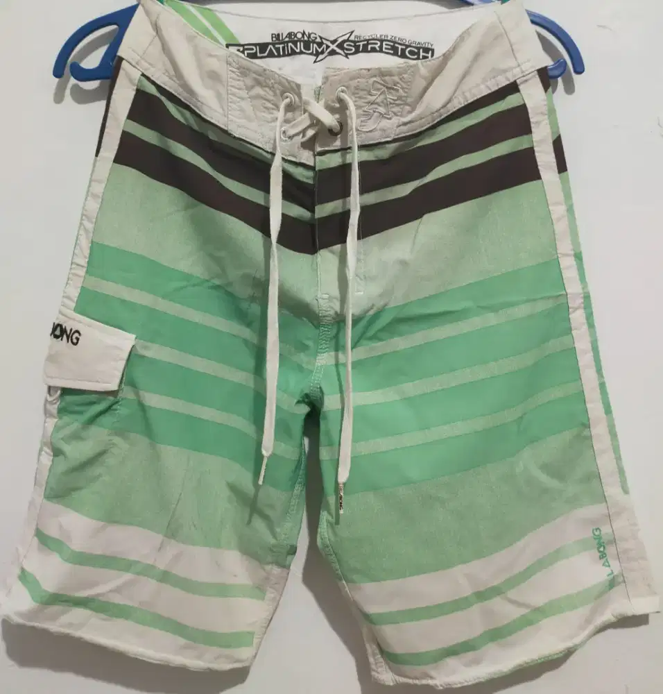 Celana surfing BILABONG ladies size 25