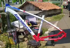 Jasa pengecatan sepeda, repaint sepeda,aloy alumunium