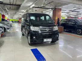 Daihatsu Luxio x 2009