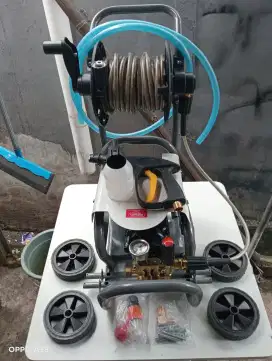 STEAM JET CLEANER 800WATT. REAIM ( BARU ).