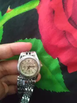 Jam Tang Rolex oyster perpertual