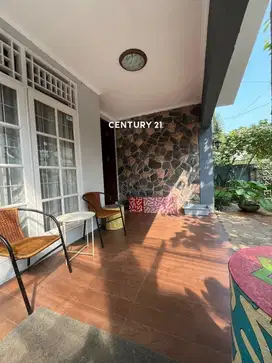 Dijual Rumah Siap Huni Asri Terawat Di Bintaro Sektor 9