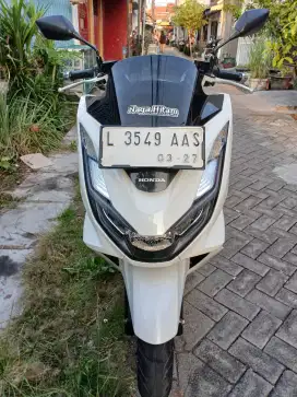 Pcx 2022 km 42 kondisi sgt bagus siap pakai samsat tandes