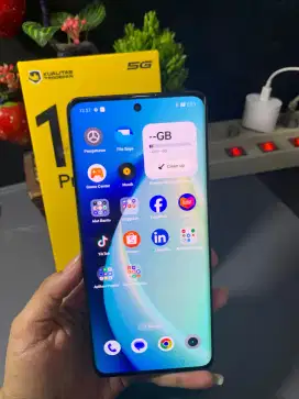 REALME 10 PRO+ RAM 12+4/256B

NOMINUS
MULUS
SIAP RISET DAN PAKAI

KELE