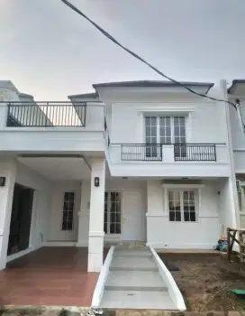 Dijual Rumah Full Renov, Rapih dan Siap Huni di Kota Wisata Cibubur