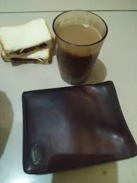 Dompet kulit pria