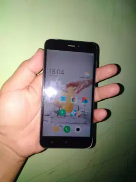 Redmi 5a ram 2/ 16 GB ( normal)