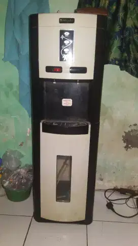 Dispenser Miyako Galon Dibawah