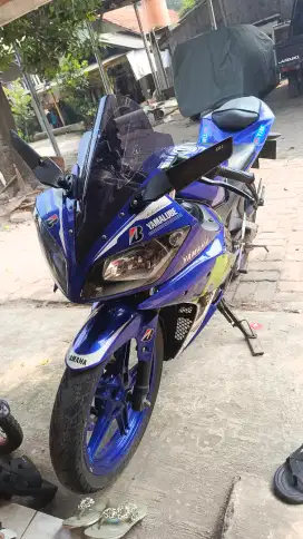 Yamaha YZF R15 2015