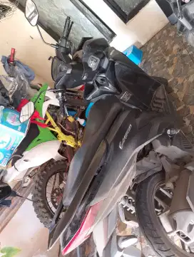 Vario 125cc hitam dolf