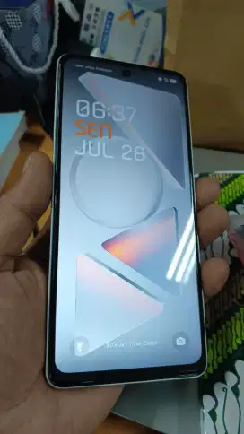 Infinix Pova 7 4g 8/256