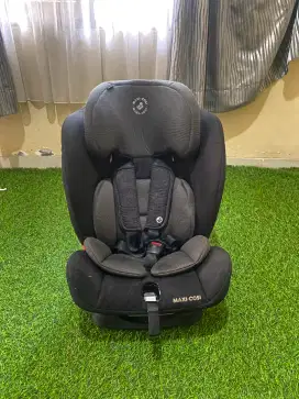 Carseat Maxi cosi titan