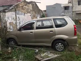 Daihatsu Xenia 2005 Bensin