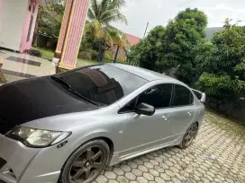Honda Civic FD 1.8 MT
