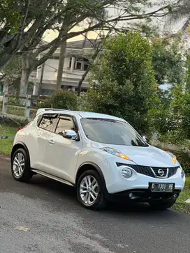 Km68rb Full Record Resmi Nissan Juke RX 1.5 Matic 2011 / 2012 Tdp 20Jt
