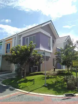 Disewakan rumah hook di cluster martinez gading serpong