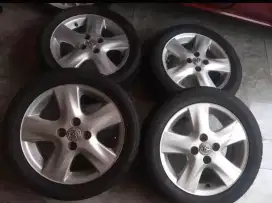 Velg Enkei OEM Yaris R15