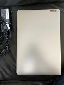 Laptop Lenovo idepad 1