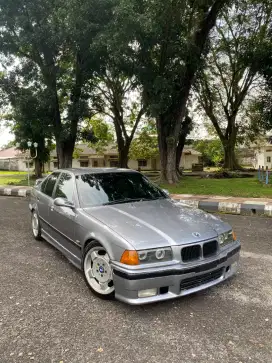 BMW E36 FullMtech 320i