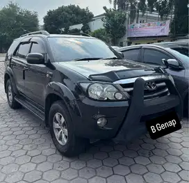 Toyota Fortuner 2008 G Lux Antik