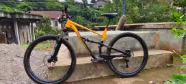 SEPEDA MTB XC SISKIU D6 ( SIX )