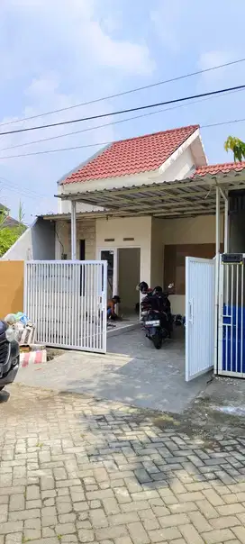 Dijual rumah murah siap huni