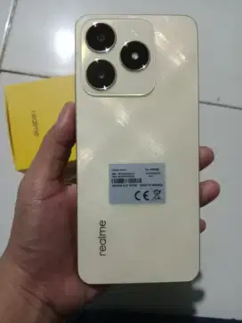 Realme c61 ram 8+16 internal 128 Fulset muluss