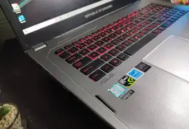 Asus rog strix gl502vs i7 gtx 1070 8gb
