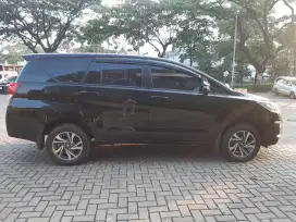 Innova Reborn  G AT 2022 Diesel