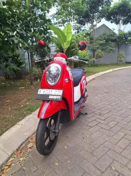 Honda Scoopy 2016